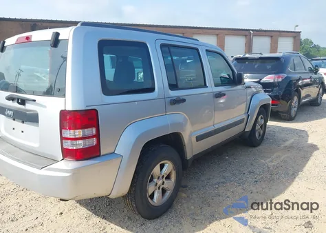 2009 Jeep Liberty Sport из США, поврежденный, VIN 1J8GN28K59W502006